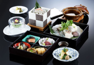【日帰り】ダイニング時分時｜旬菜時記 和食コース+2ヵ所の大浴場入浴付き